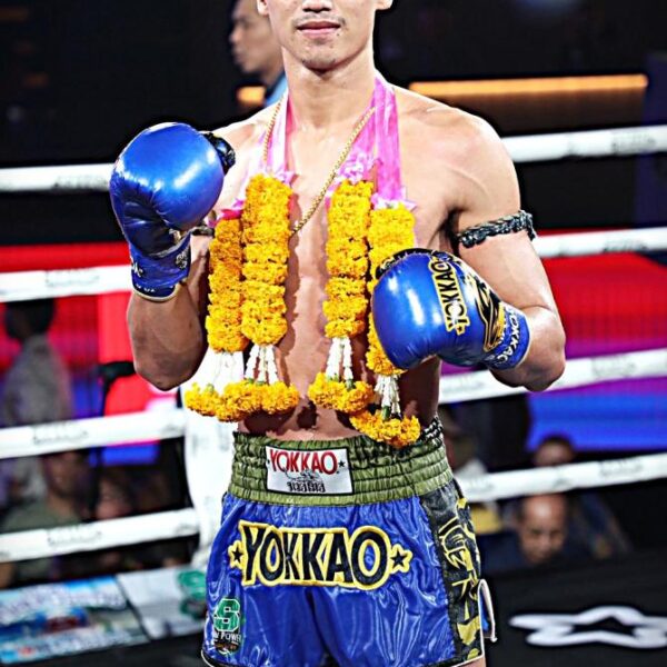 ชาติพยัคฆ์ ลานนาวอเตอร์ไซด์