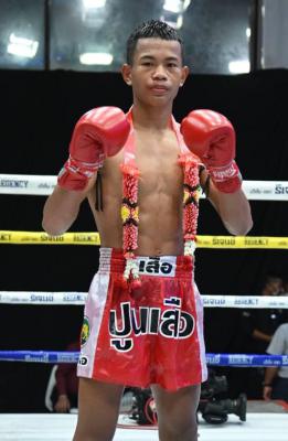 ชูใจ ส.ชมกลิ่น