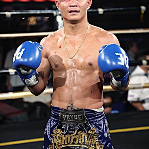 ด่วน99 พีเค.ขุนศึกมวยไทยยิม