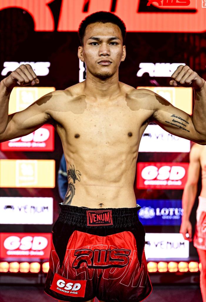 ธนัญชัย ศิษย์สองพี่น้อง