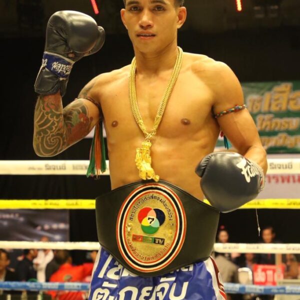 ยอดกุมาร รถสวยจ่าเจตสายพริ้ว