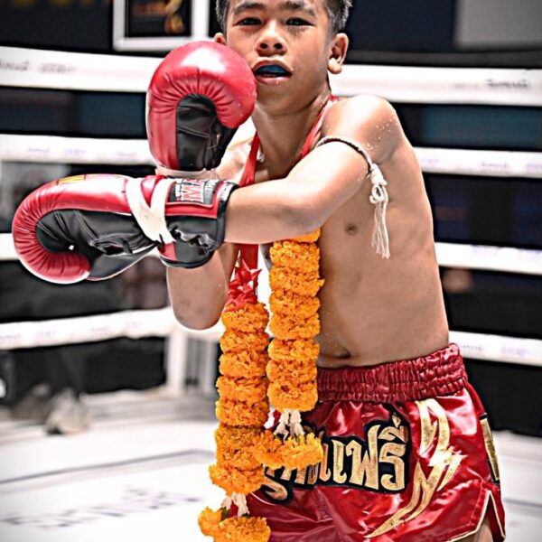 สิงห์ใหญ่ ศิษย์แก้วประพล