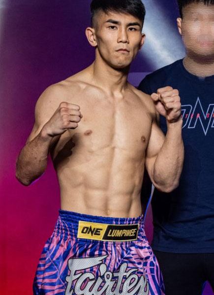 อาซาฮี ชินากาวา