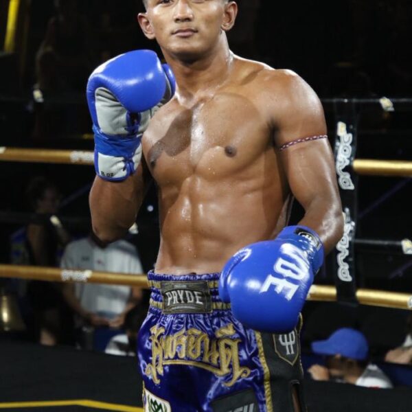 เพชรชลธาร ก.อดิศักดิ์