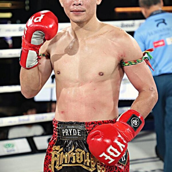 เพชรพชร ศูนย์กีฬากุดฉิม