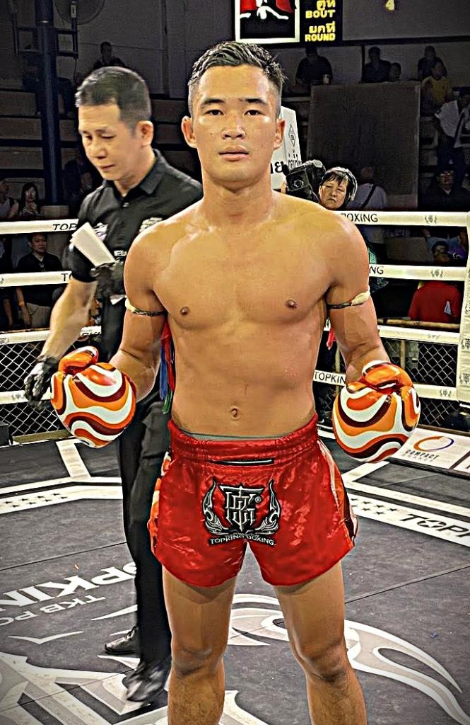 เพชรอภิชาติ อภิชาติมวยไทย