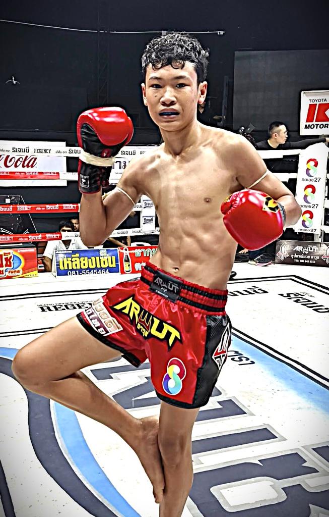 เพชรเอก ศิษย์นมล