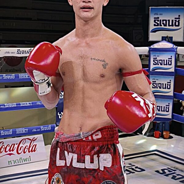 เหนือเพชร พุฒิประชาชื่น