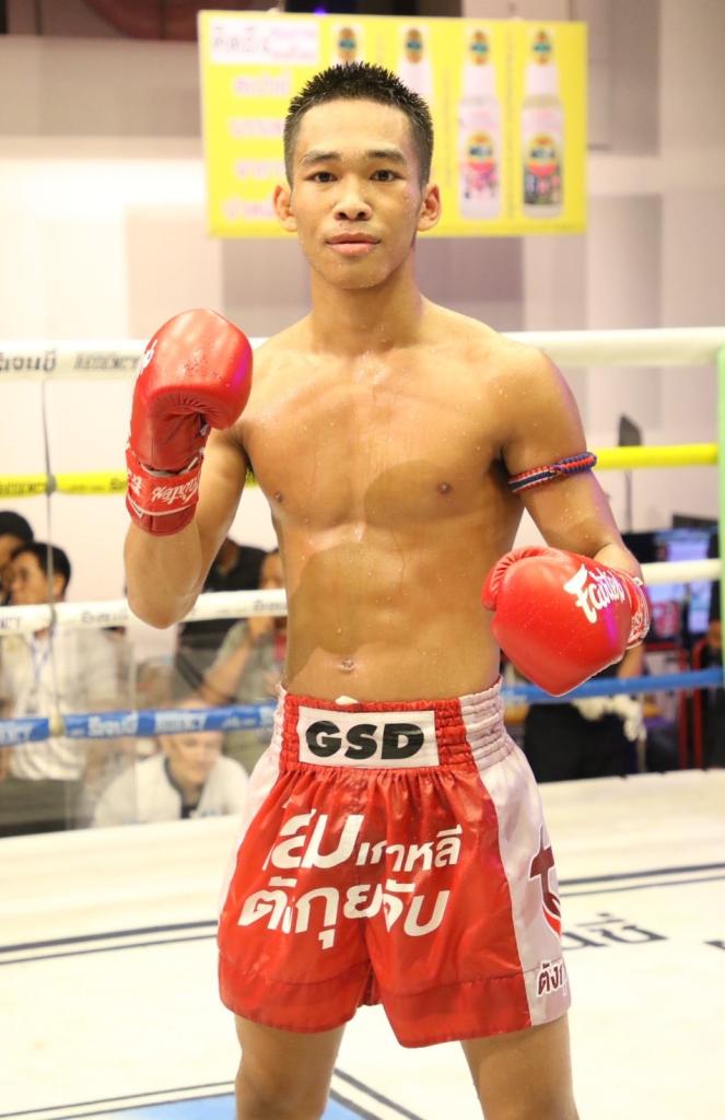 เอฟ35 ราชานนท์