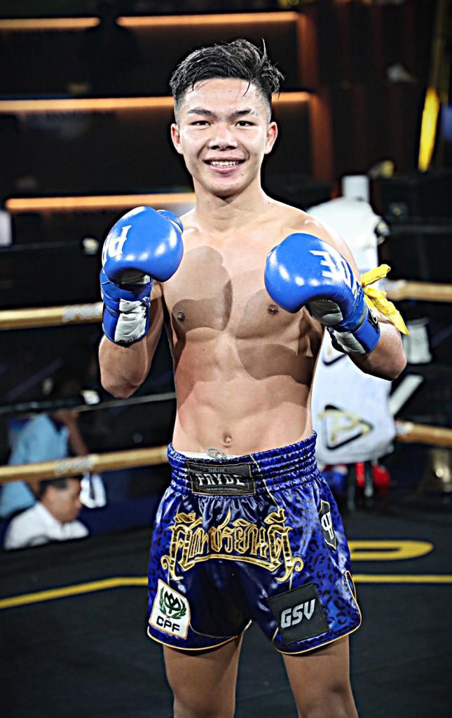 กัปตันทีม แอ๊ดสันป่าตอง