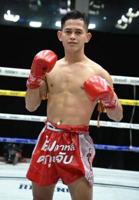 ขุนศึก ม.กรุงเทพธนบุรี