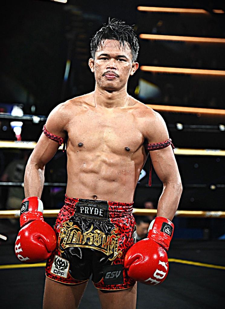 ซัน ภ.หลักบุญ
