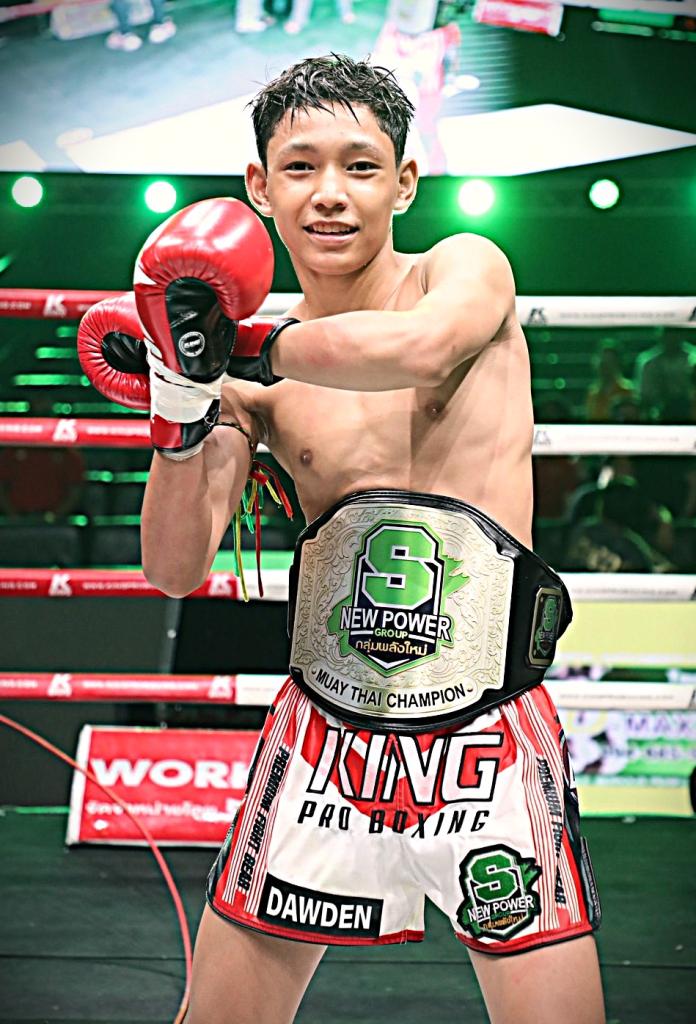 ดาวเด่น ลูกบ้านใหญ่