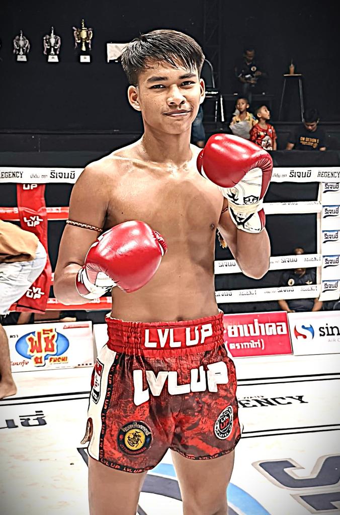 พยัคฆ์เมืองสิงห์ สจ.ภูวเดชเรืองฤทธิ์