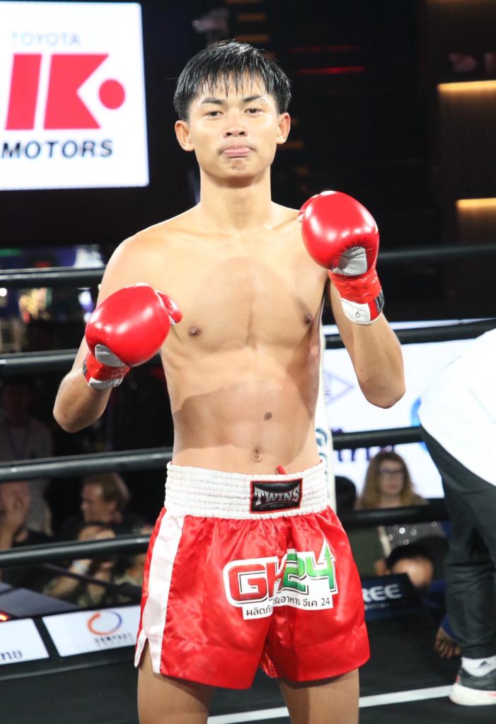 ยอดชนะศึก ก๋วยบางคอแหลม