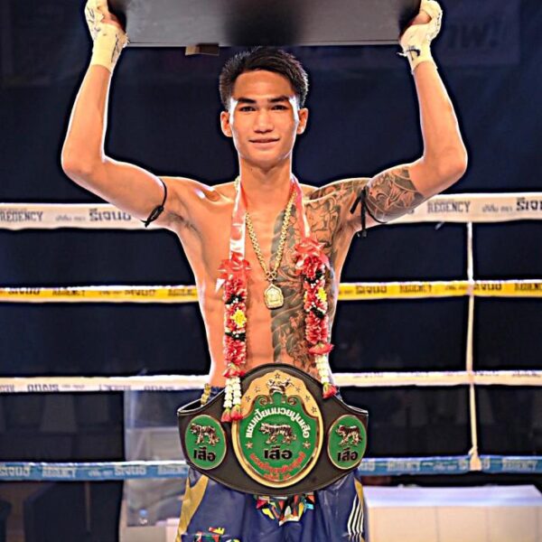 ยอดเหล็กแหลม ต.พิทักษ์ชัย