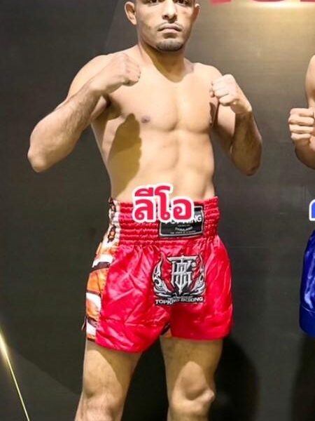 ลีโอ แฟมิลี่มวยไทย