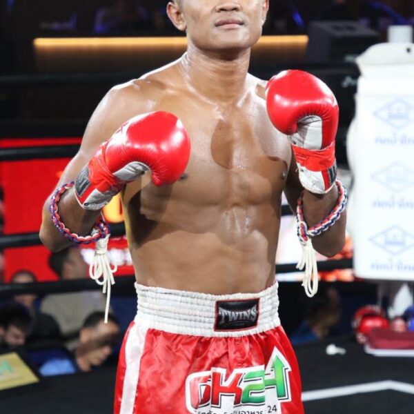 เซียงน้อยร้อยล้าน เหล่าโชคเจริญราชสีห์