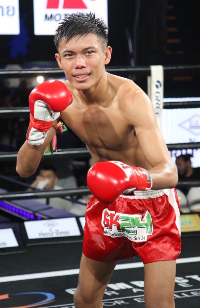 เด่นเมืองจันทร์ ป.มงคลอินทร์