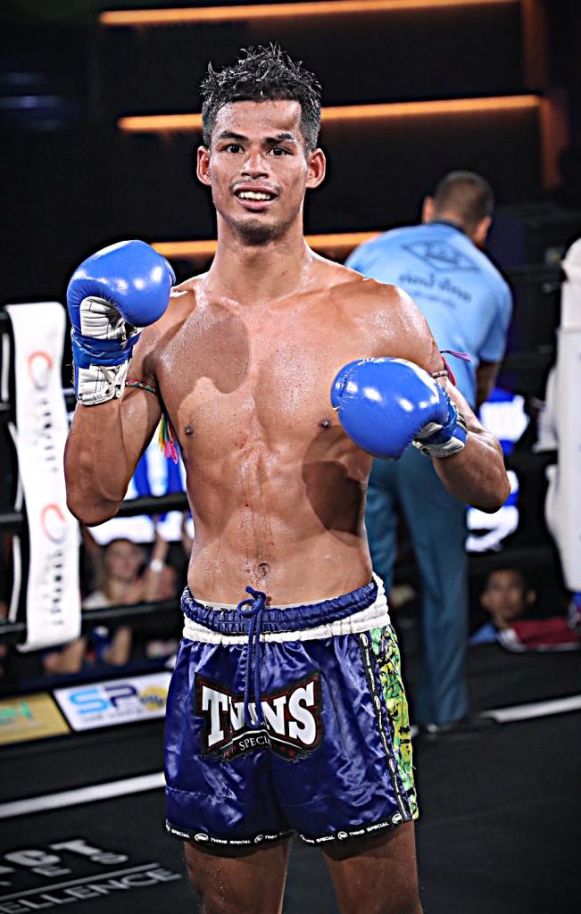 เพชรชยุตฆ์ ส.ธนโชติ