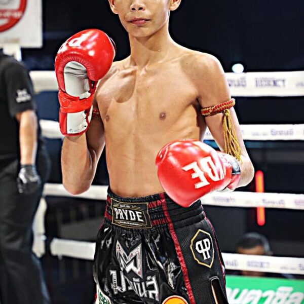 เพชรชลธาร ศิษย์หลวงพี่น้ำฝน