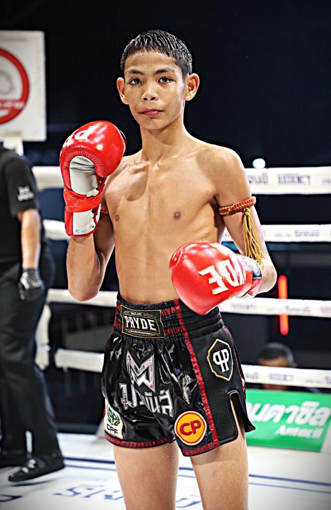 เพชรชลธาร ศิษย์หลวงพี่น้ำฝน