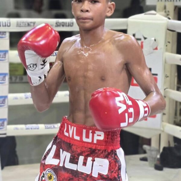 เพชรนำชัย ศิษย์ป๋าโด่