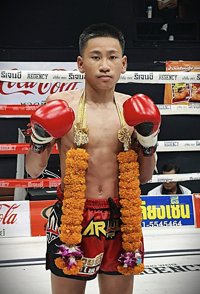 เพชรพันหมื่นล้าน ศิษย์ อ.เทวา