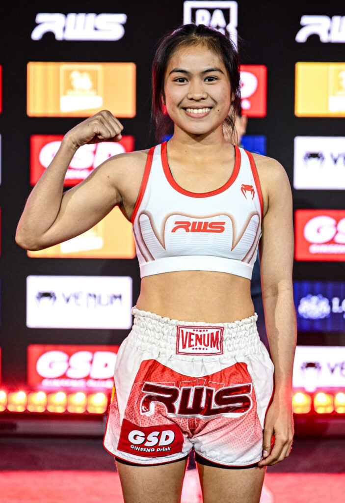 เพชรศุภ จงเจริญมวยไทย