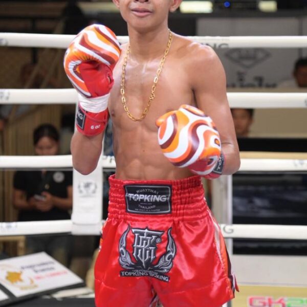 เพชรอาวุธ กิ๊กพระราม7