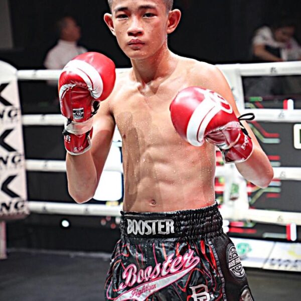 เหลี่ยมเพชร ศิษย์ป๋าก้อง