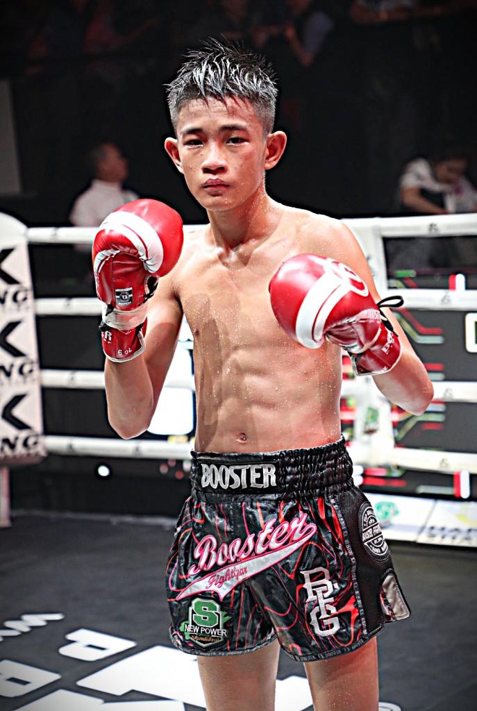 เหลี่ยมเพชร ศิษย์ป๋าก้อง