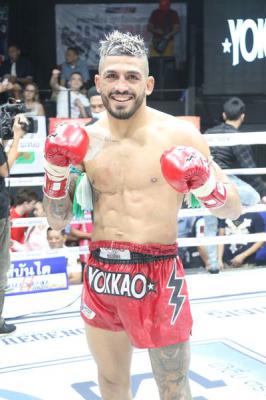 เฮอดรัม ดินเซอร์ W.M.C.ละไมมวยไทย