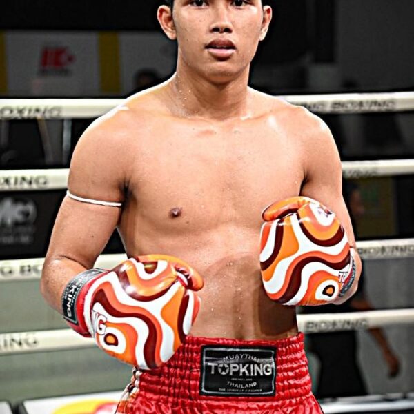 แสงตะวัน ส.พงษ์อมร