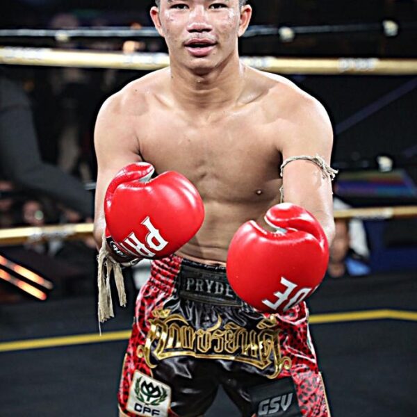 โชคดี เพชรแสงทอง