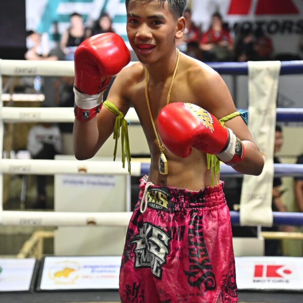 จอมแก่น ส.เดชะพันธ์