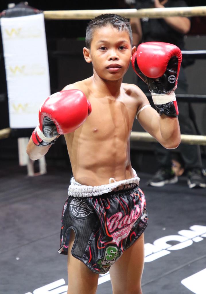 ตะวันฉาย ห่วงซื่อกรุ๊ป