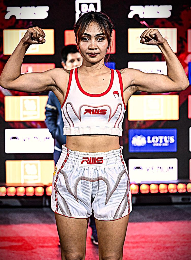 น้ำหวาน ส.คงกระพัน