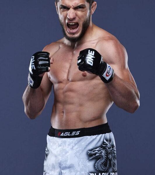 มาโกเมด อาคาเอฟ