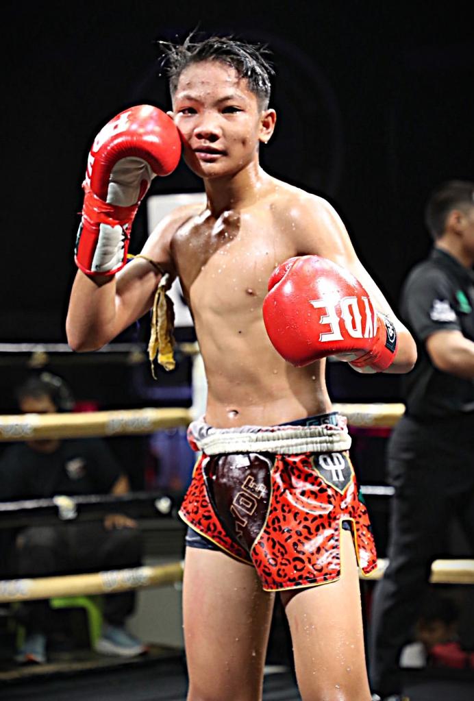 ยอดปังตอ ศูนย์กีฬากุดฉิม