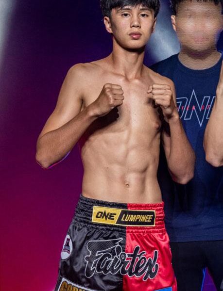 ยูนิส อานาน