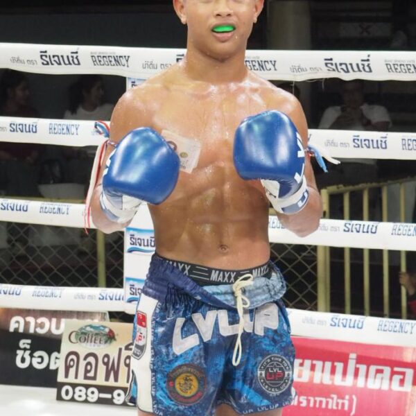 สมิงเดช ตลาดคนเดินเพลินเมืองพล