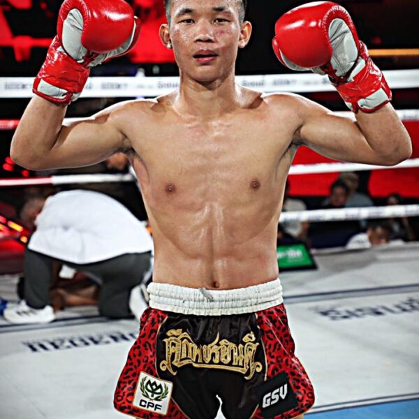 เจริญบุญเล็ก บุญลานนามวยไทย