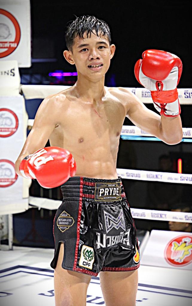 เพชรขุนศึก ศิษย์อ๊อดพิบูลย์