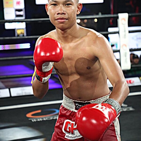 เพชรมั่งมี อ.อู๊ดอุดร