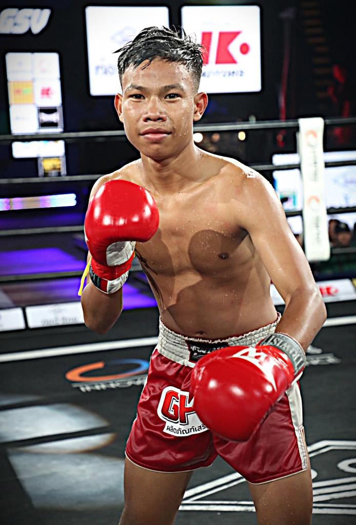 เพชรมั่งมี อ.อู๊ดอุดร