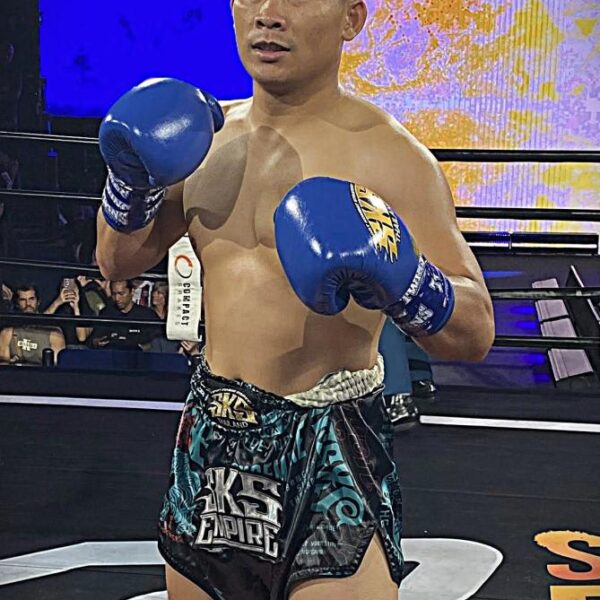 เพชรร้อยเอ็ด เพชรสมนึก