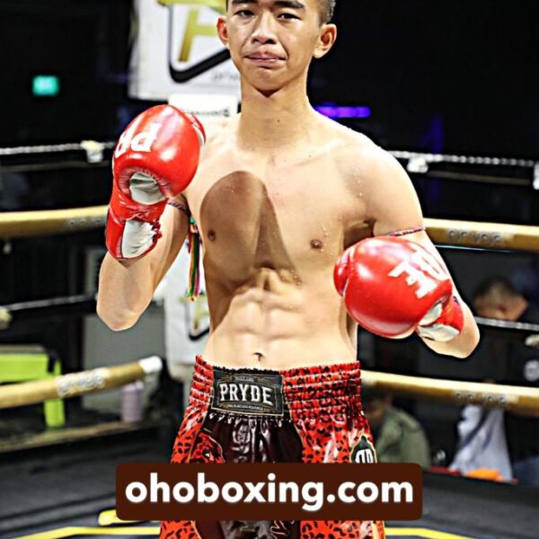 แบงค์แสน มวยหูทวีศักดิ์เล็ก