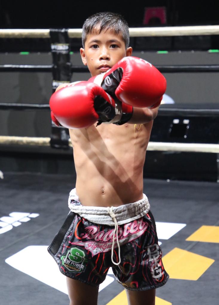 ไม้เหลี่ยม ท่าแซะยาสัตว์