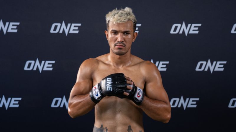 ต้องมีคนหลับ! “สินสมุทร” ตั้งเป้าน็อกเอาต์ “จอร์จ” เปิดทางแก้มือ “รีเกียน”